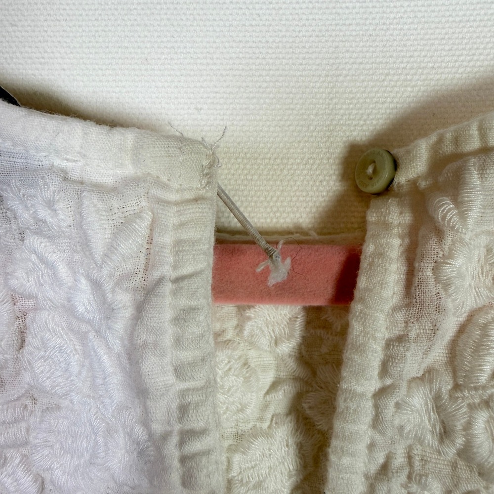 ABERCROMBIE & FITCH White Embroidered Lace Sleeveless Boho Pleated Tank Top‎ M - Picture 3 of 7